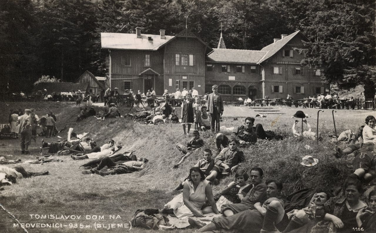 Sljeme. Tomislavov dom oko 1930. godine